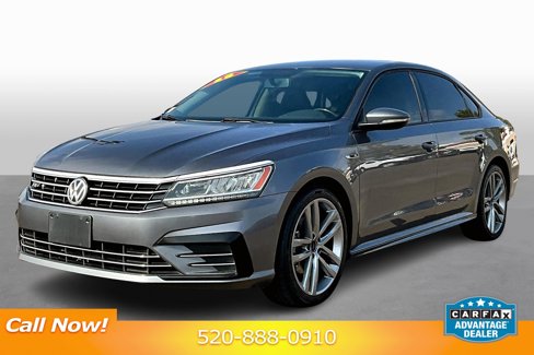 Used 2018 Volkswagen Passat 2.0T R-Line image 1