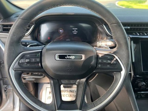 Certified 2023 Jeep Grand Cherokee Altitude image 8
