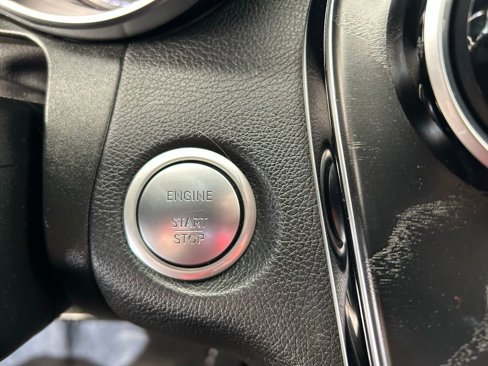 Used 2019 Mercedes-Benz GLC 300 image 25