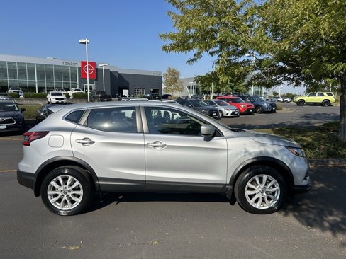 Used 2020 Nissan Rogue Sport S w/ Appearance Package image 4
