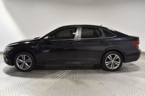 Used 2019 Volkswagen Jetta R-Line image 2