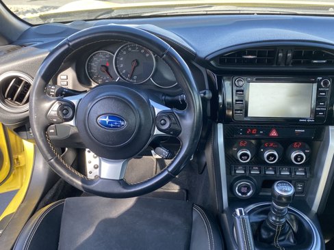 Used 2017 Subaru BRZ Series.Yellow image 9