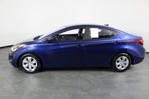 Used 2016 Hyundai Elantra SE image 8