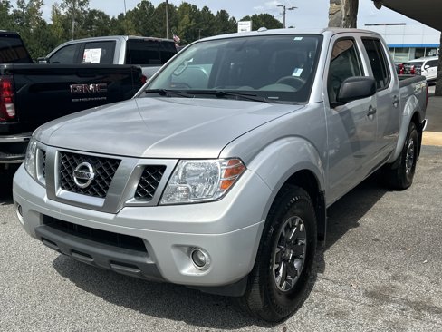 Used 2017 Nissan Frontier Desert Runner image 3
