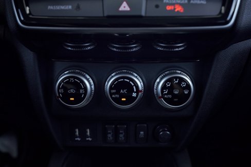 New 2025 Mitsubishi Outlander Sport SE image 44