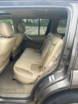 Used 2008 Nissan Pathfinder SE w/ Premium Pkg image 15