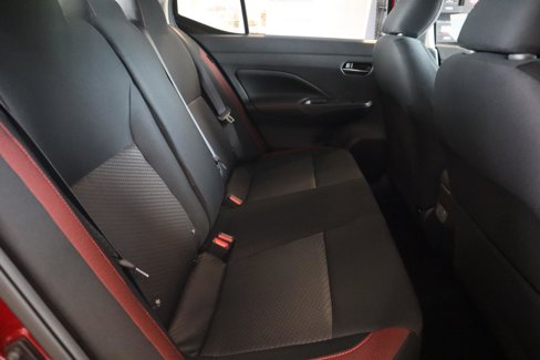 New 2025 Nissan Versa SR w/ Trunk Package image 38