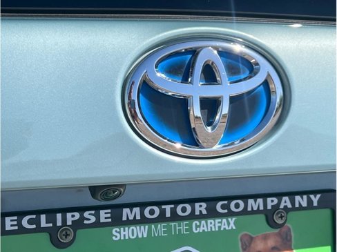 Used 2019 Toyota Prius Limited image 9
