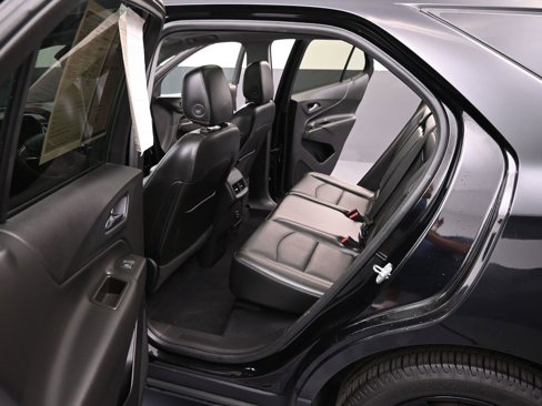 Used 2020 Chevrolet Equinox LT w/ Midnight Edition image 10