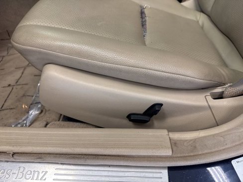 Used 2010 Mercedes-Benz C 300 4MATIC Sedan image 15