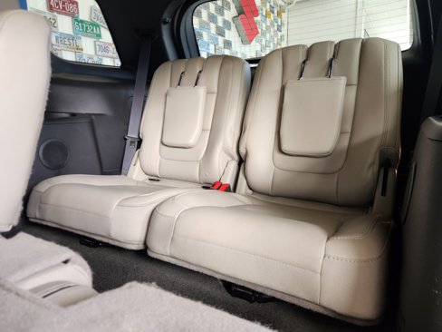 Used 2014 Ford Explorer XLT w/ Equipment Group 202A image 8