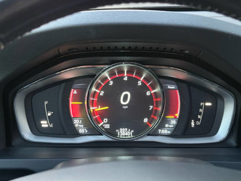 Used 2015 Volvo V60 T5 Premier image 30