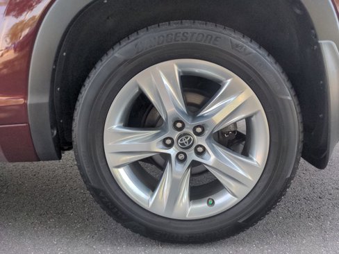Used 2016 Toyota Highlander Limited image 51