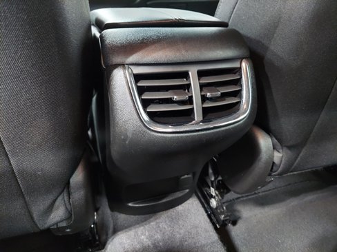 Used 2023 Chevrolet Malibu LT image 39
