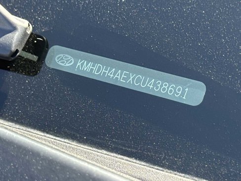 Used 2012 Hyundai Elantra Limited w/ Technology Pkg 5 image 28