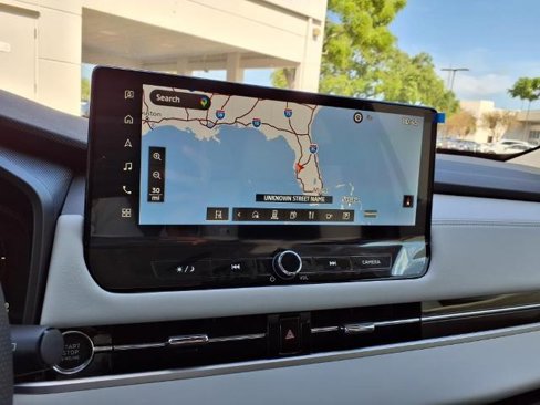 New 2025 Mitsubishi Outlander SE image 16