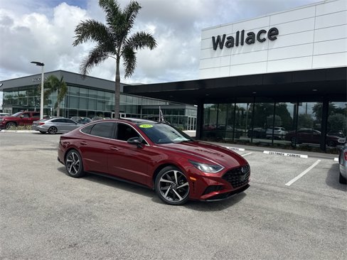 Used 2023 Hyundai Sonata SEL Plus w/ Preferred Accessory Package image 1