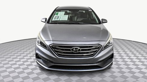 Used 2017 Hyundai Sonata Sport image 2
