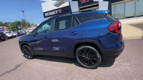 Certified 2022 GMC Terrain SLE w/ Driver Convenience Package image 8