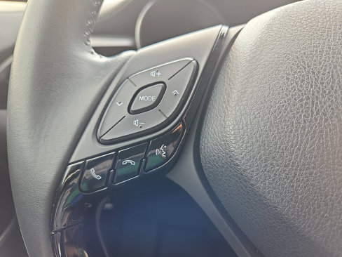 Used 2021 Toyota C-HR Nightshade image 19