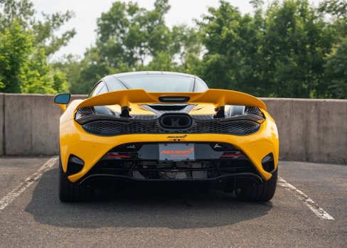 New 2025 McLaren 750S image 9