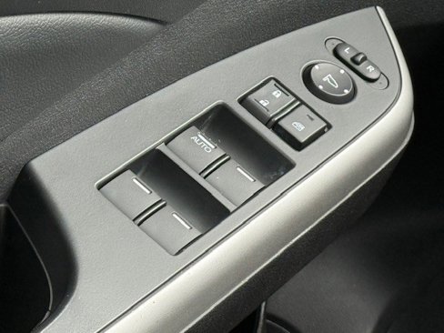 Used 2014 Honda CR-V EX-L image 32