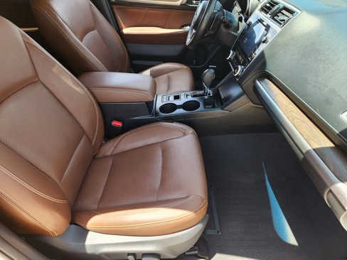 Used 2018 Subaru Outback 3.6R Touring image 19