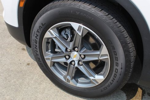 Used 2023 Chevrolet Blazer LT w/ Convenience Package image 3