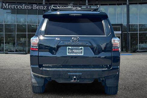 Used 2019 Toyota 4Runner 4WD image 5