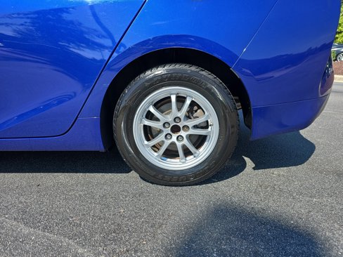 Used 2017 Toyota Prius Two image 31