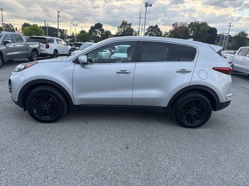 Used 2019 Kia Sportage LX image 3
