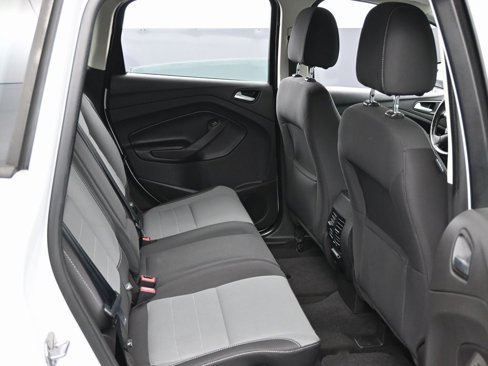 Used 2016 Ford C-MAX SE image 26
