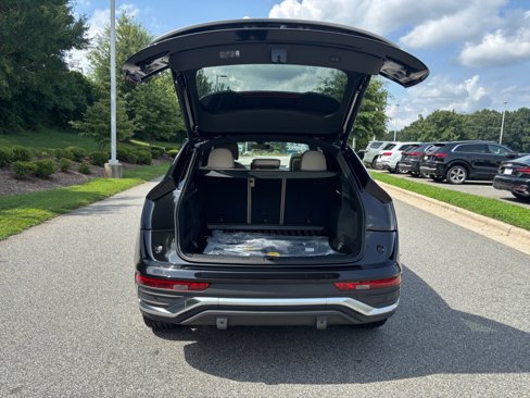 Certified 2025 Audi Q5 2.0T Premium Plus image 14