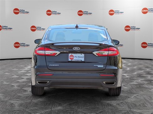 Used 2019 Ford Fusion Titanium image 6