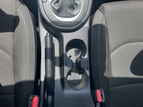 Used 2020 Kia Forte LXS image 7