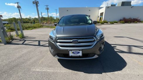 Certified 2019 Ford Escape SE image 3