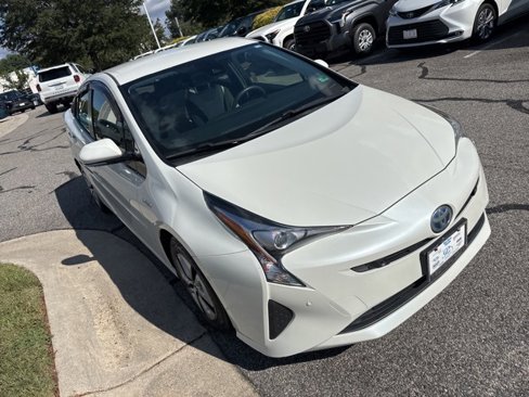 Used 2017 Toyota Prius Two image 5
