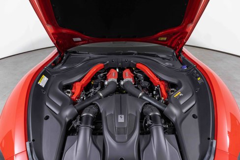 Used 2021 Ferrari Roma image 37