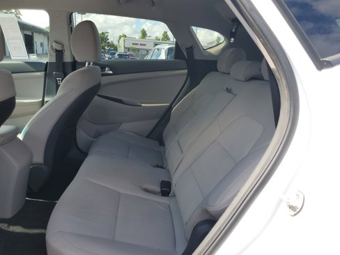 Used 2020 Hyundai Tucson SE image 14