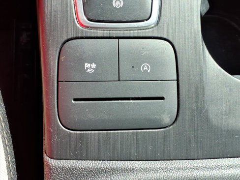 Used 2022 Ford Escape SE w/ Cold Weather Package image 22