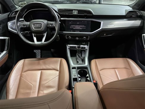 Used 2022 Audi Q3 2.0T Premium image 17