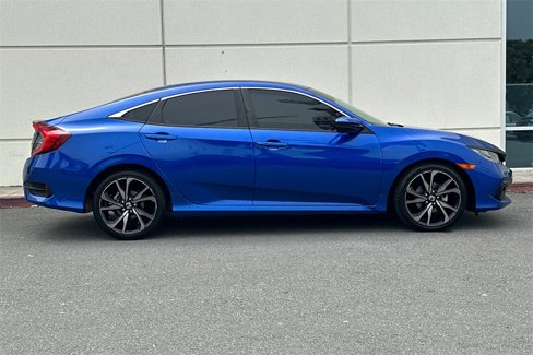 Used 2021 Honda Civic Sport image 2
