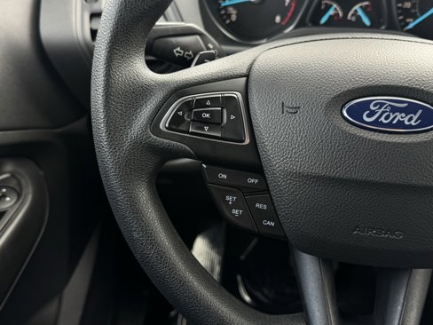 Used 2017 Ford Escape SE w/ SE Cold Weather Package image 21