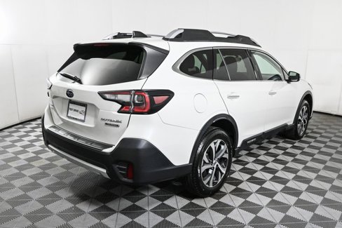 Used 2022 Subaru Outback Touring image 3