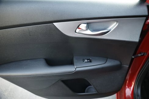 Used 2023 Kia Forte LXS image 23