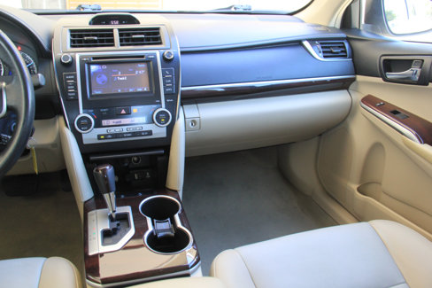 Used 2012 Toyota Camry XLE image 11