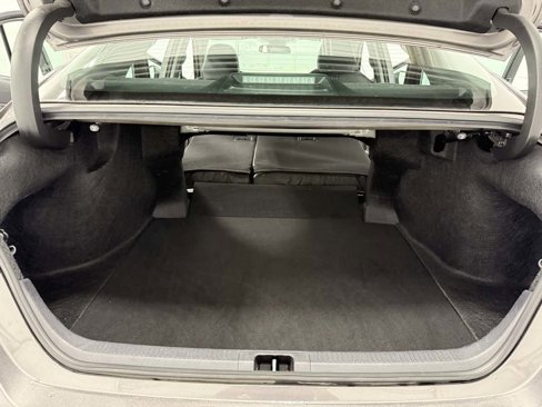 Used 2023 Toyota Camry SE image 23