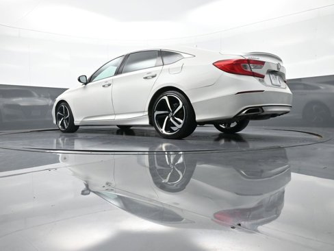 Certified 2020 Honda Accord Sport image 31