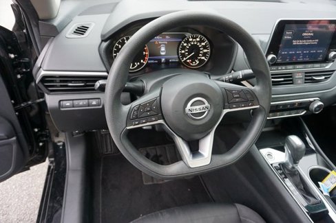 Used 2021 Nissan Altima 2.5 SV image 8