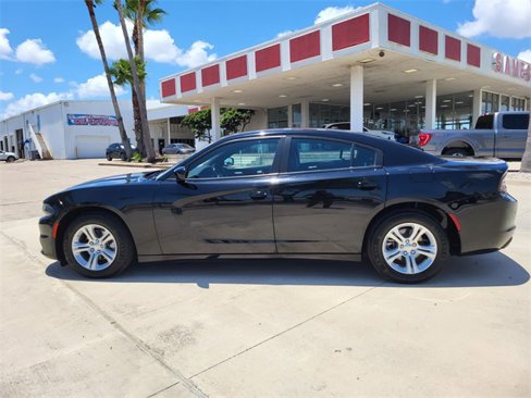 Used 2022 Dodge Charger SXT w/ Leather Interior Group image 5